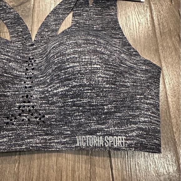 New Victoria's Secret Victoria Sport Angel Max Laser Cut 34C Max Support Strappy - Picture 3 of 8